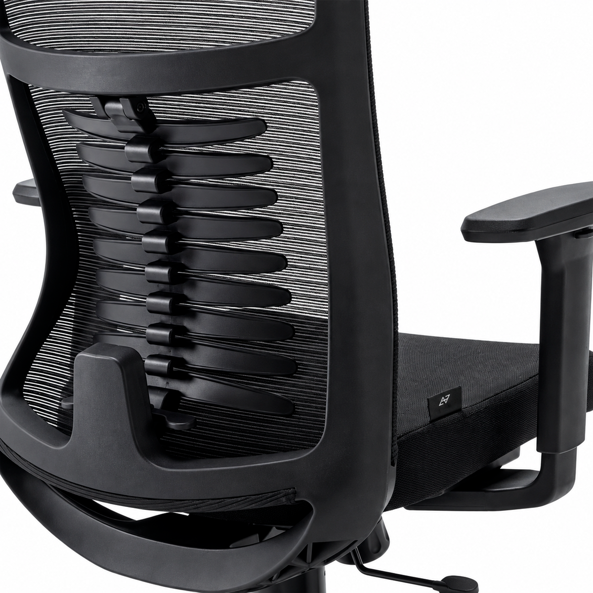 Cadeira Elements Vertta Preta Ergonômica Premium para Home Office e Escritório - ELEM-70048
