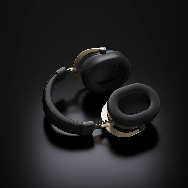 Headset Gamer MCHOSE V9 Turbo Branco Gold 200h Bateria Base Magnética RGB Wireless — slide 1